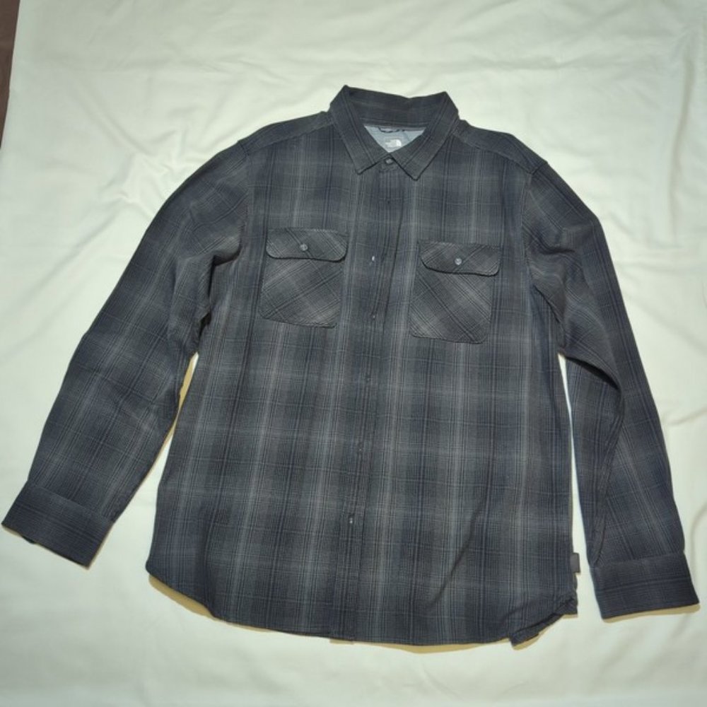 The North Face Men's Long Sleeve Winter Button Down Shirt Gray XL